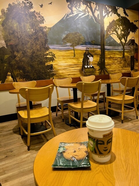 Starbucks Coffee Kyoto Shijo Dori Yasaka Biru Ten photo 5