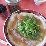 もっこす - 醤油ラーメン(大盛)