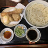 Sanuki Udon Kuranosuke - ◆ 釜揚げうどん　600円 讃岐天（半熟卵・ちくわ・かしわ）　500円 ※ 平日お昼のセット　お好きなうどん+天ぷら＝２００円引き