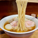 中華そば しば田 - 特製中華そば 1480円＋麺大盛り 180円