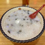 Chuugokuchabou Eito - 鶏肉ピータン粥