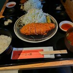 とんかつ ひー豚 - ご褒美どき定食1,400円税込み