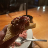 カルネジーオ イースト - 