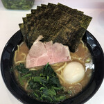 ラーメン 塚田家 - 
