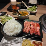 焼肉本舗ぴゅあ - 