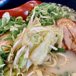 薩摩ラーメン 四天王 - 　　　たっぷり野菜