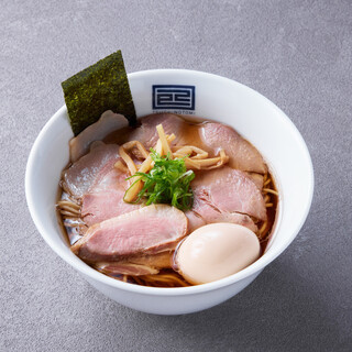 ``Special Tanrei Soy Sauce Ramen'' with a sophisticated taste of light soup