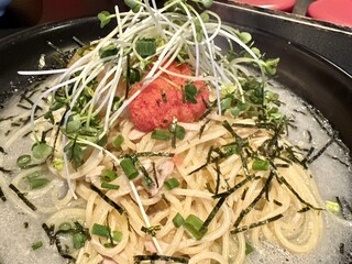 力パスタ - ツナと明太子の大根おろしのせ