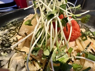 力パスタ - ツナと明太子の大根おろしのせ