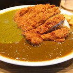 きったんカレー - あいがけカツカレー(1,160円)
(きったんカレー･青唐辛子入りのサクカレー)