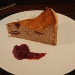 カフェＢ・Ｃ - いちごのベイクドチーズケーキ