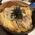 まつ屋 - かつ丼アップ