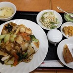 中国料理 京蘭 - あんかけ焼きそばランチ