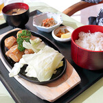 満濃ヒルズカントリークラブ - 若鶏のガーリック焼き