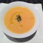 プルミエアベニュー - 冷製桃のスープ