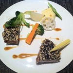 プルミエアベニュー - 岩手産豚のグリル、ゴマトッピング