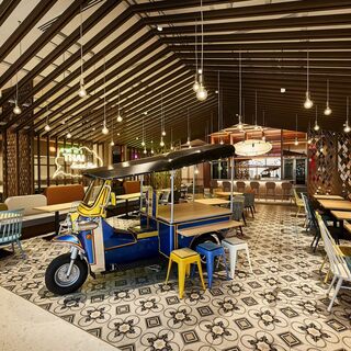 スイーツもランチも同時に楽しめる「ダブルビュッフェ」