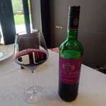 シャトー　ラ・パルム・ドール - ●ノンアルコール赤ワイン（カール・ユング）880円
      酸味もキツくなく飲みやすく、香りも良い感じ。