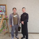 シャトー　ラ・パルム・ドール - 後藤グランシェフとおっさんの記念撮影
      このあとグランシェフと女性陣と僕との撮影もしたけれど
      他の方は顔出しNGだからねえ