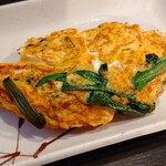 炭火焼 きさぶろうのやきとり - にら玉