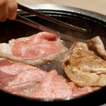 うし松 - 厳選タレ焼肉二種盛り合わせ