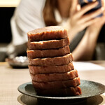 うし松 - 厳選タレ焼肉二種盛り合わせ