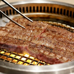 うし松 - 厳選塩焼肉 厚切りハラミ