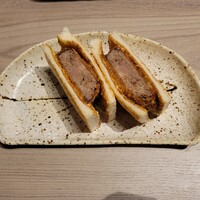 近江うし焼肉 にくTATSU 渋谷店 - タンカツサンド