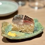 酒肴あおもん - 2023.4.  ひむか本鯖の炙り鯖鮨