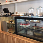 FUUTO COFFEE AND BAKE SHOP - 当然の自家製手作りのスィーツ