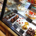 パリジェンヌ洋菓子店 - 