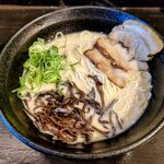 純とんこつラーメン専門店 あんてい - 料理写真: