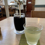 Hokkaidoutorihamakohikan - アイスコーヒー（グリーンティーはサービス）