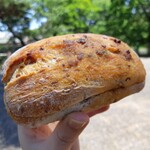 コンセントマーケット - アンチョビオリーブと豆乳バター