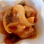 あおもり万華堂 - ソイミートの酢豚風は甘酸っぱいトマトベースたれにピーマン玉ねぎ、よく調理されたソイミートは豚肉っぽく