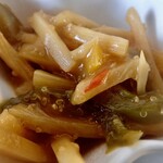 あおもり万華堂 - 青椒肉絲はたけのこしゃりしゃり、アマランサスもアクセントに