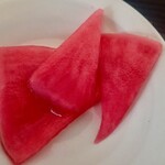 あおもり万華堂 - 赤蕪漬けは酸っぱすぎずしょっぱすぎず