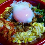 ほっともっと - 料理写真:焼肉ビビンバ半熟たまごつき
