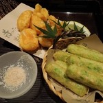 くいもの屋わん - いかのスパイシー揚げと枝豆とレンコンの変わり揚げ