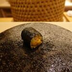 すし処 睦月 - 紫雲丹(大間)