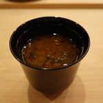 すし処 睦月 - 赤出汁