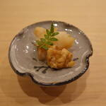 すし処 睦月 - 本ミル貝(三河)水管とワタ