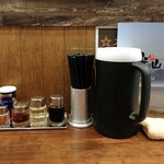 空山 - 卓上に常備されているもの