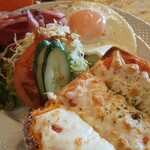 G.C.G golf cafe gian - 