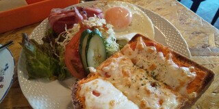 G.C.G golf cafe gian - 