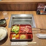 Yakiniku Omoni - 