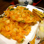 いわ瀬 - 桜海老のかき揚げ、モンゴル岩塩で