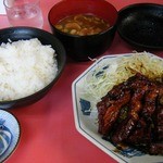 來來憲 - 大トンテキ定食