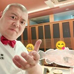 照寿司 - 食男のスマホを使って大将とパシャリ