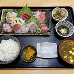 奥武島海産物食堂 - 料理写真:刺身定食